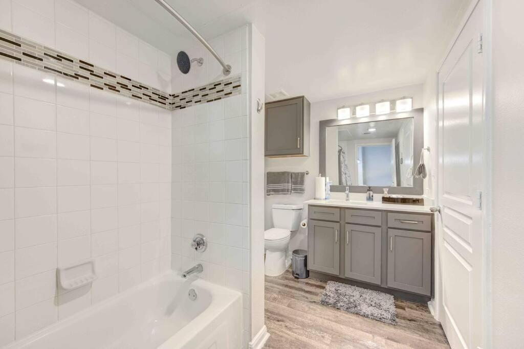 Houston Medical Center-Beautiful 1-Bedroom Apartment Near Nrg Exterior foto